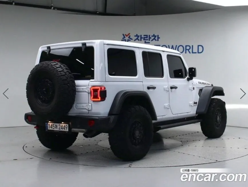 Jeep Wrangler 2024 из KR, фото 2