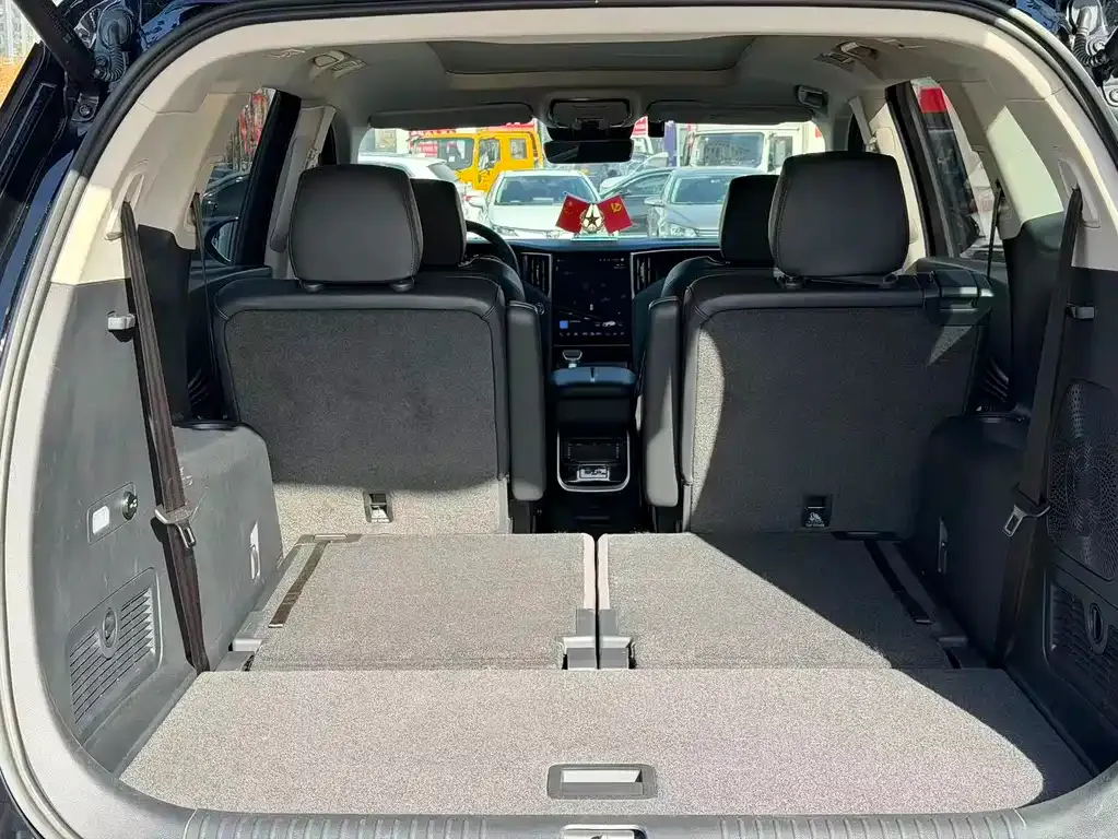 Hongqi HS7 2024 из CN, фото 7