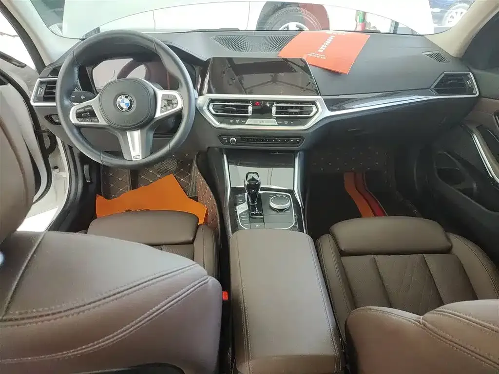 BMW 3 Series 2022 из CN, фото 10