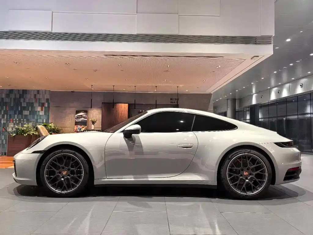 Porsche 911 2024 из CN, фото 2