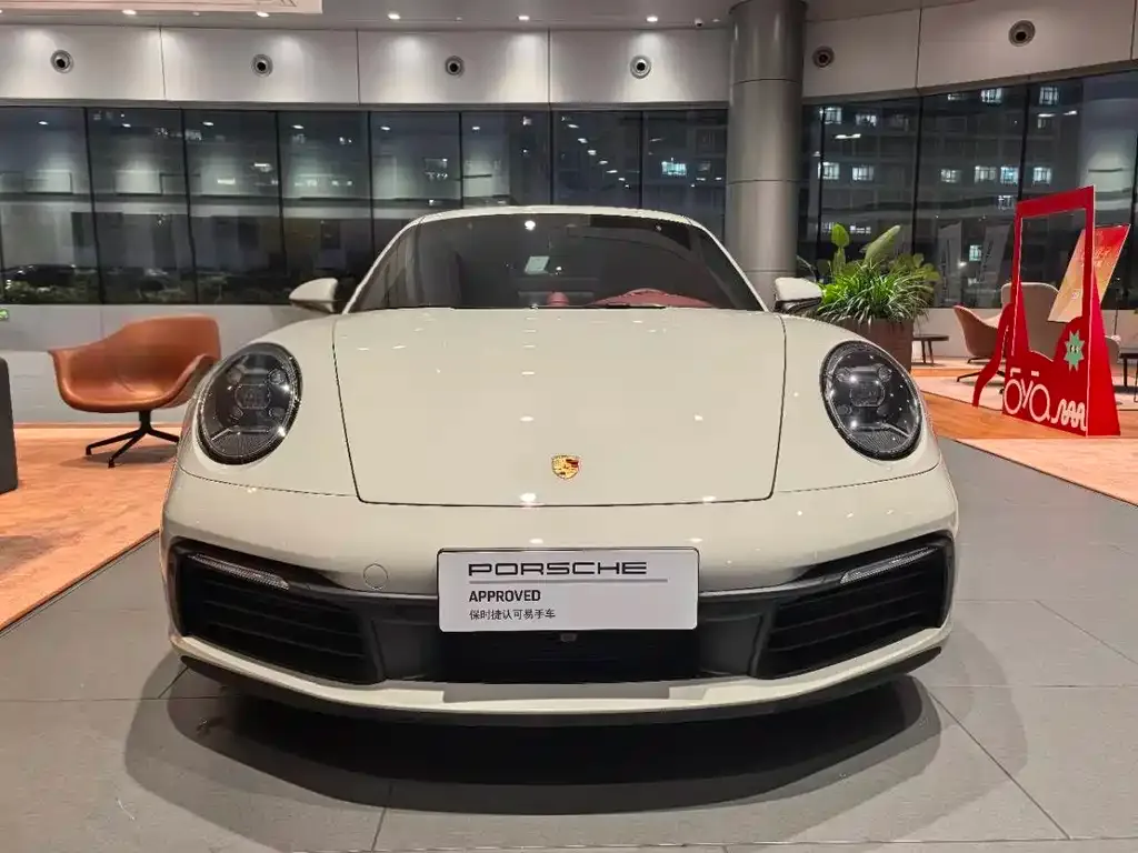 Porsche 911 2024 из CN, фото 4