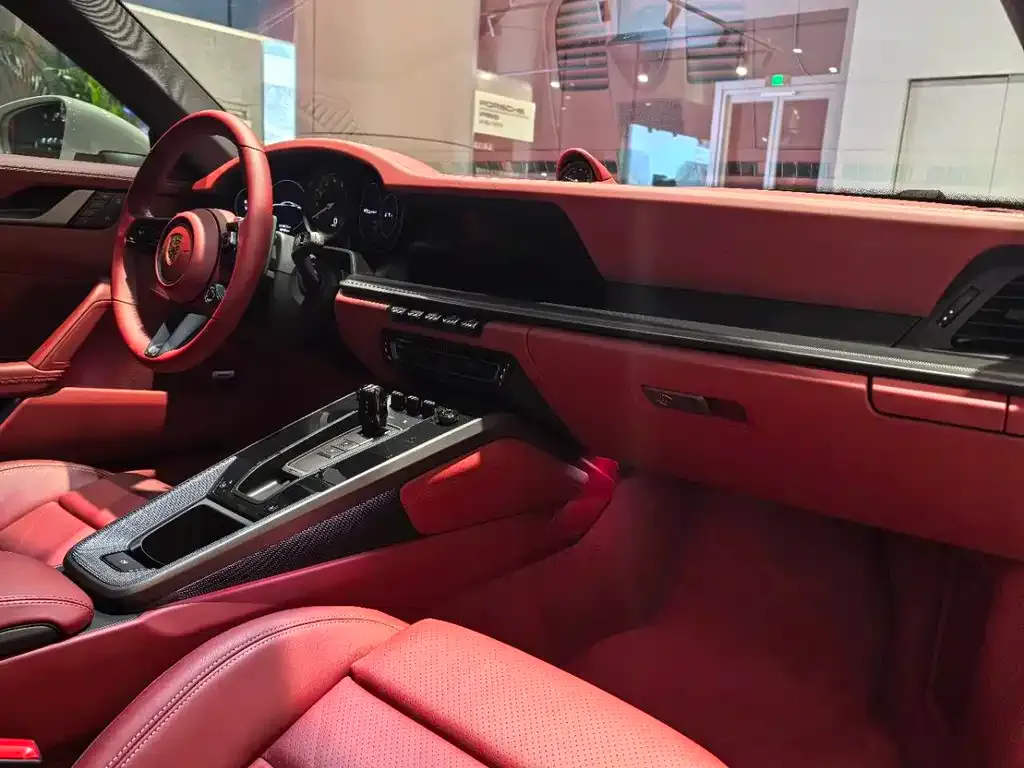 Porsche 911 2024 из CN, фото 7