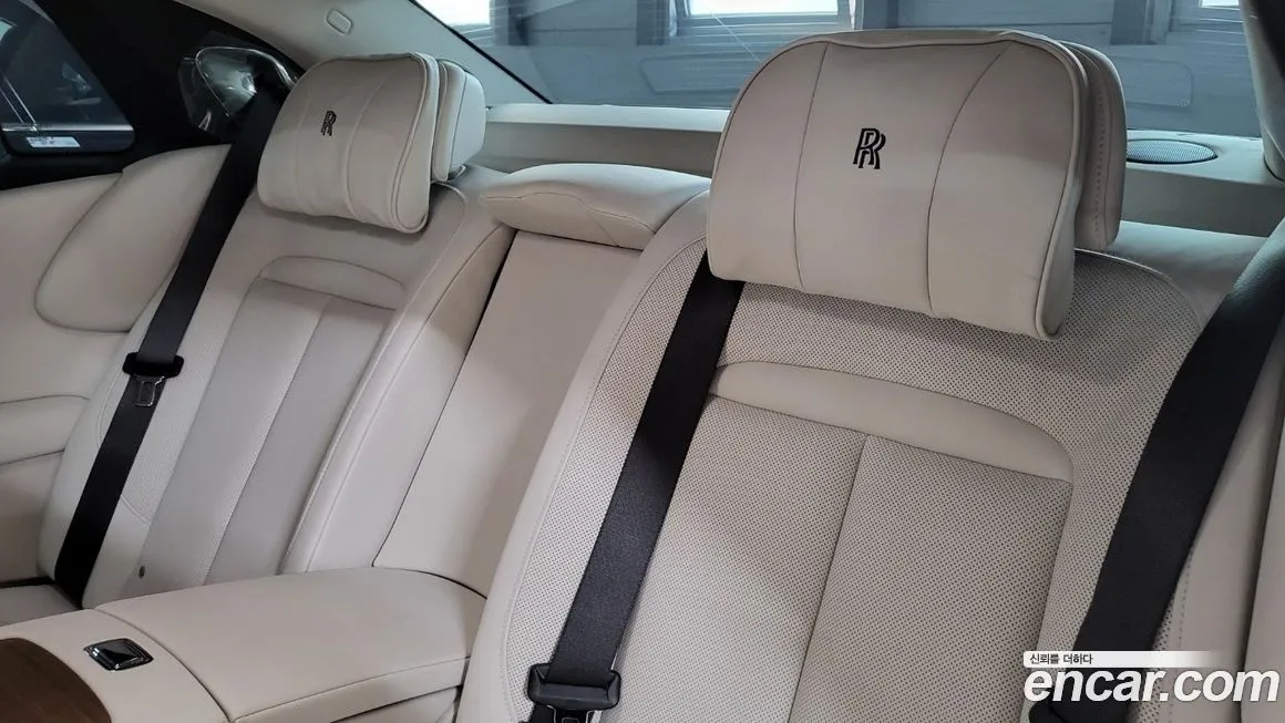 Rolls-Royce Ghost 2022 из KR, фото 10