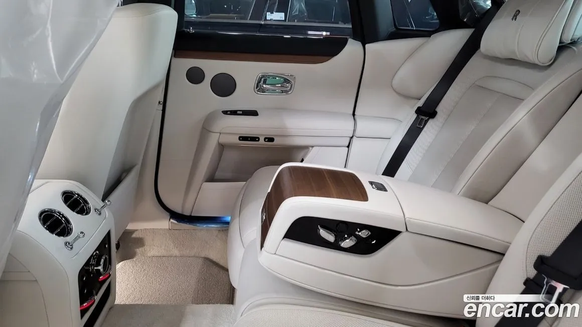 Rolls-Royce Ghost 2022 из KR, фото 2