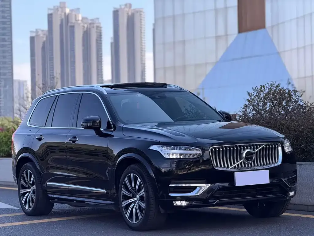 Volvo XC90 — фото 4