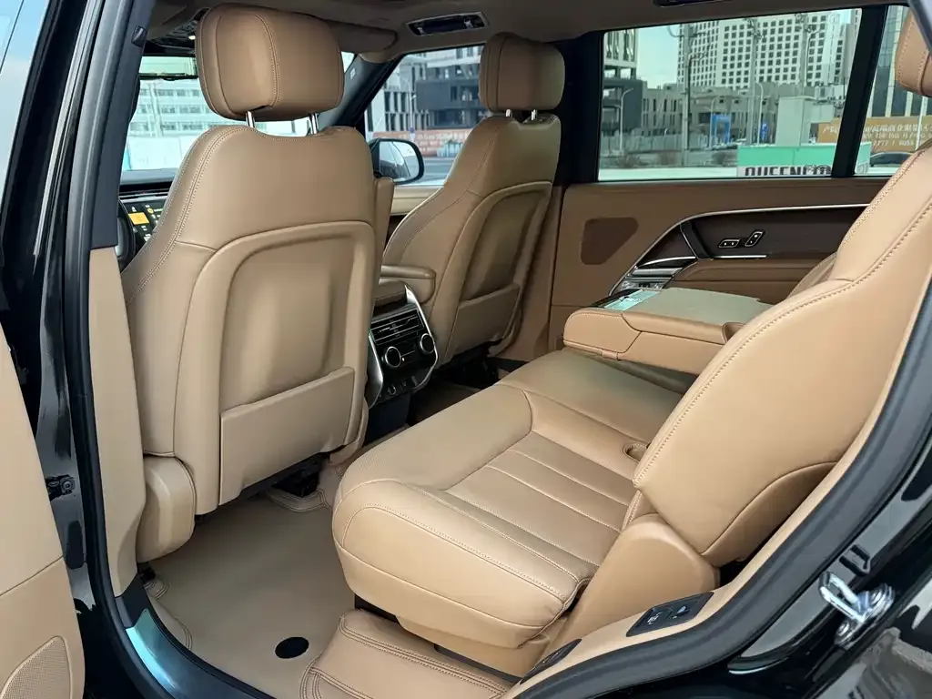 Land Rover Range Rover 2024 из CN, фото 8