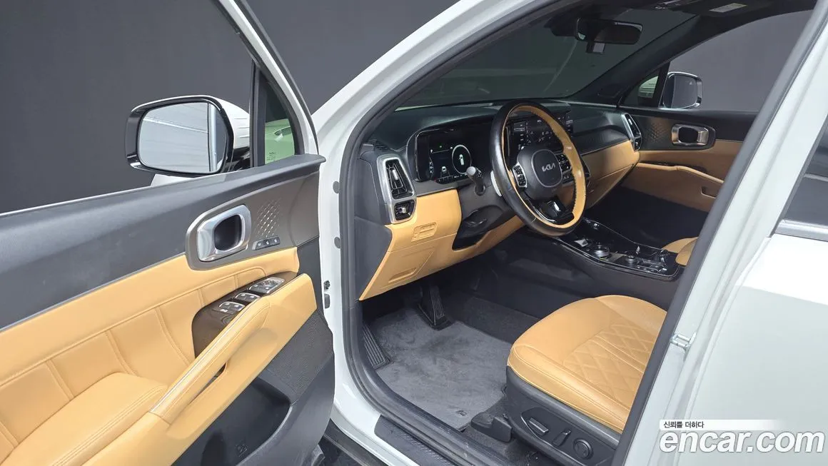Kia Sorento — фото 10