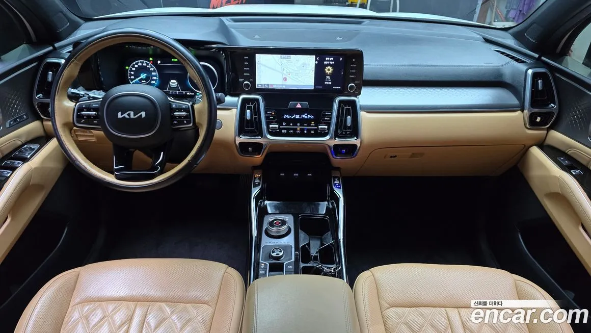 Kia Sorento — фото 7