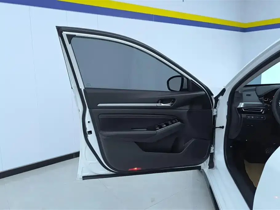 Nissan Teana 2025 из CN, фото 7