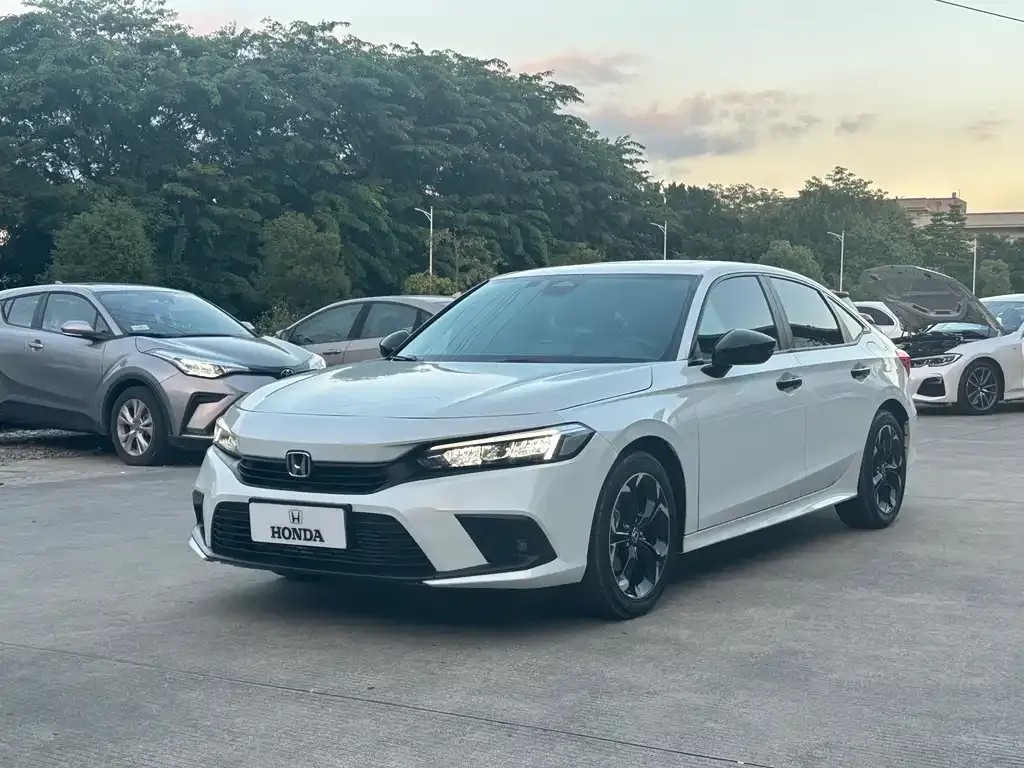 Honda Civic 2025 из CN, фото 1