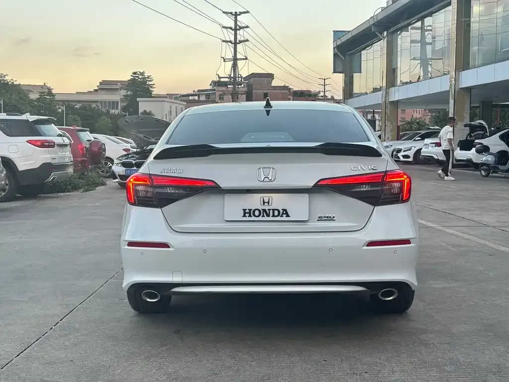 Honda Civic 2025 из CN, фото 5