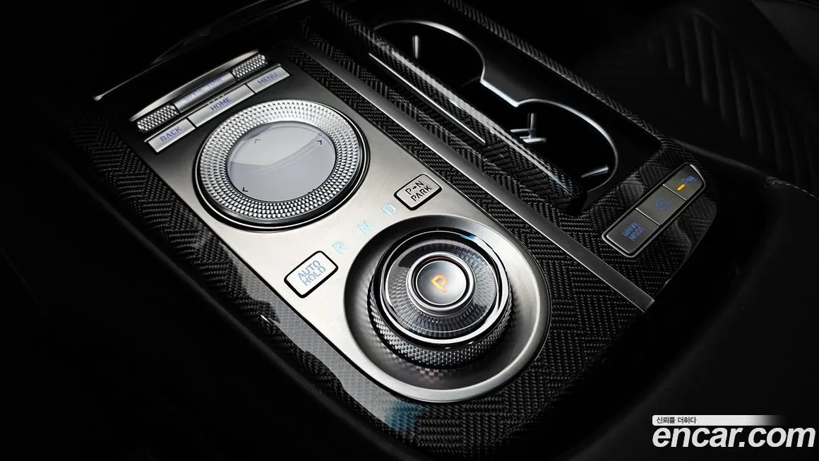 Genesis G80 — фото 9