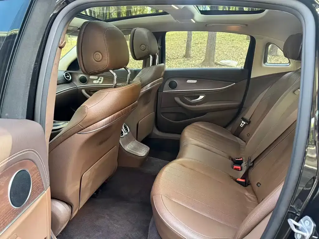 Mercedes-Benz E-Class 2021 из CN, фото 7