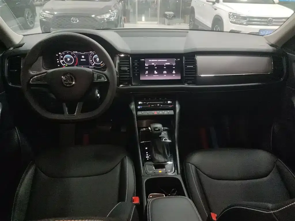 Skoda Kodiaq 2022 из CN, фото 10