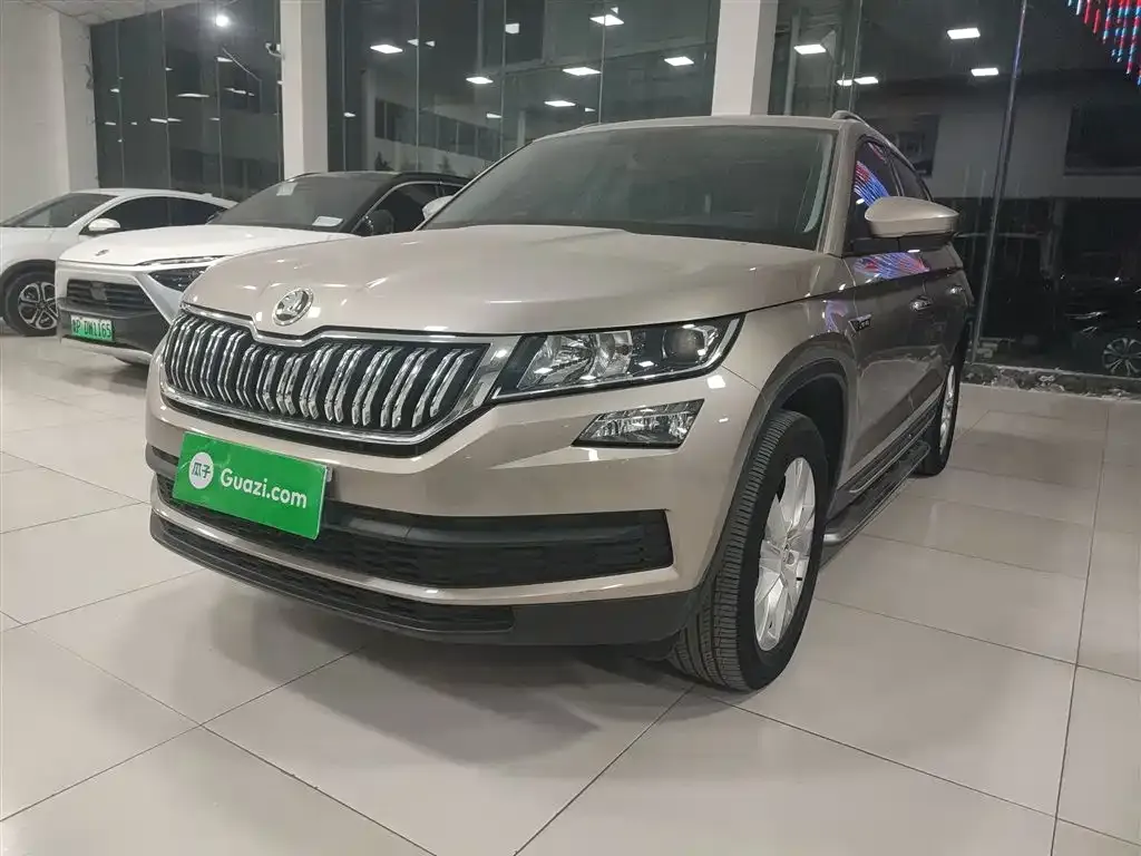 Skoda Kodiaq 2022 из CN, фото 2