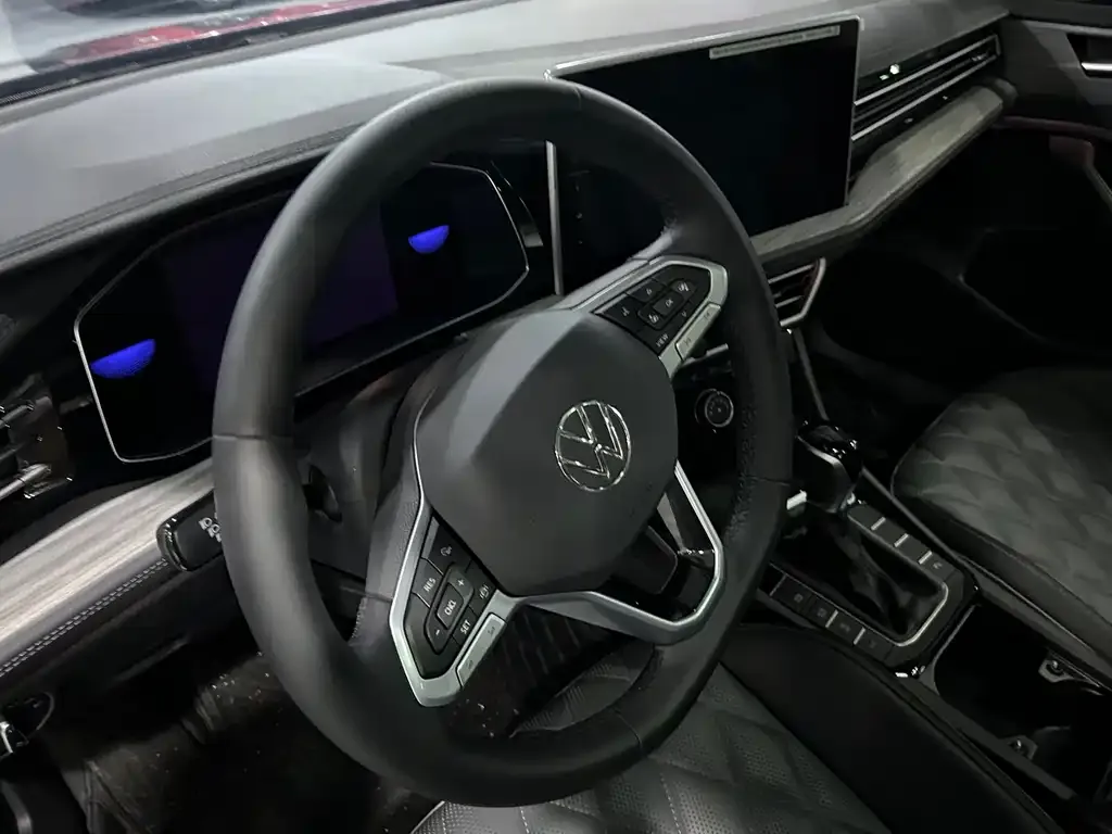 Volkswagen Sagitar 2024 из CN, фото 6