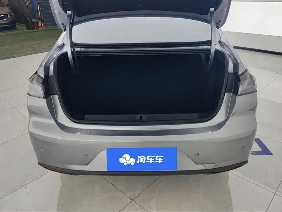 Peugeot 408 2025 из CN, фото 4