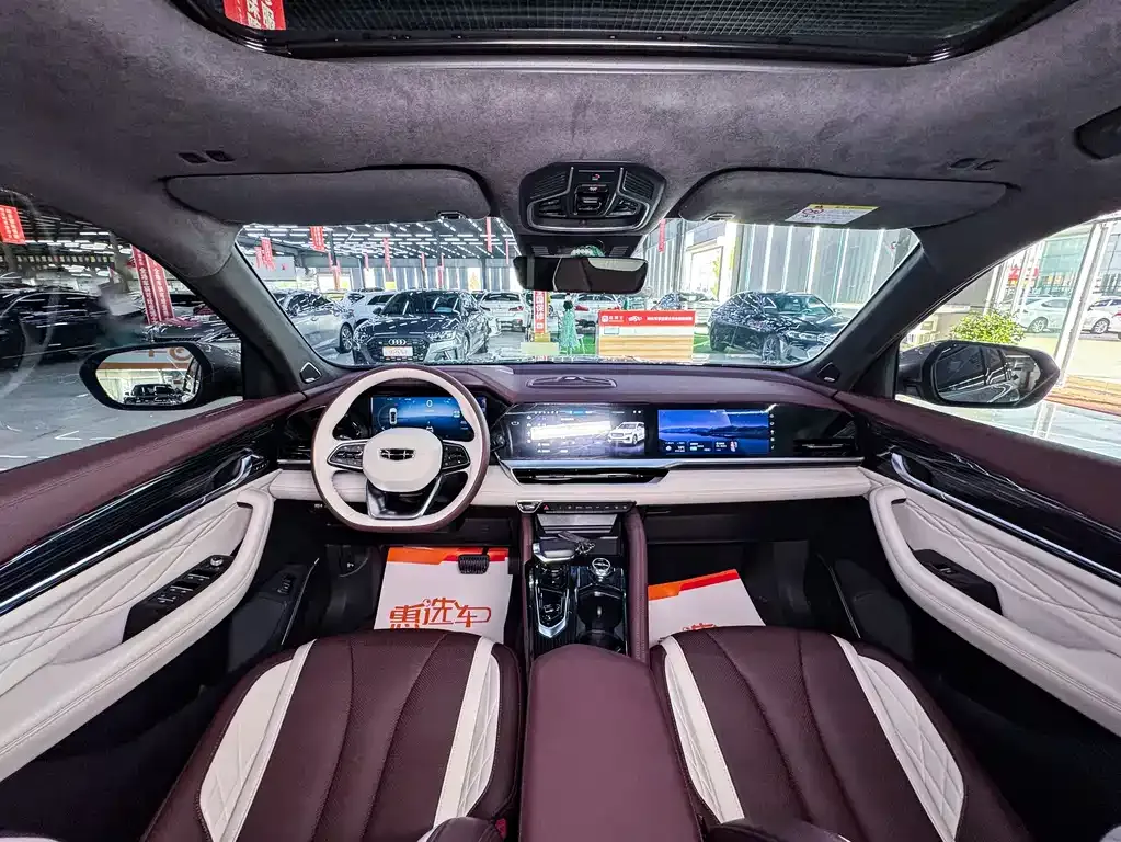 Geely Xingyue L — фото 10