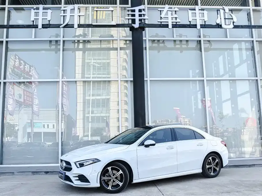 Mercedes-Benz A-Class — фото 1