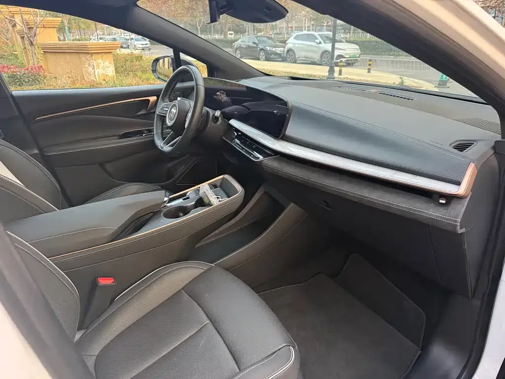 Buick E4 2024 из CN, фото 8