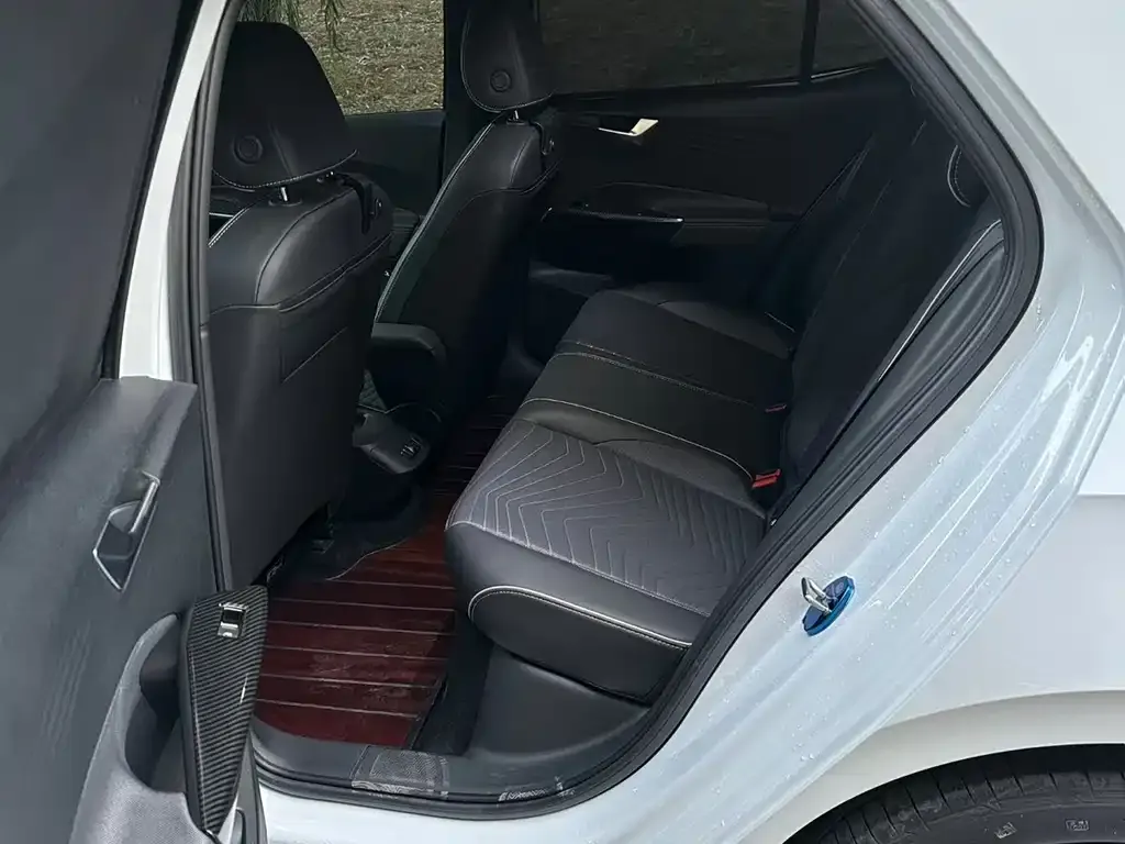 Volkswagen ID.3 2023 из CN, фото 9