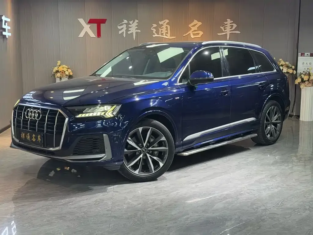 Audi Q7 2021 из CN, фото 1