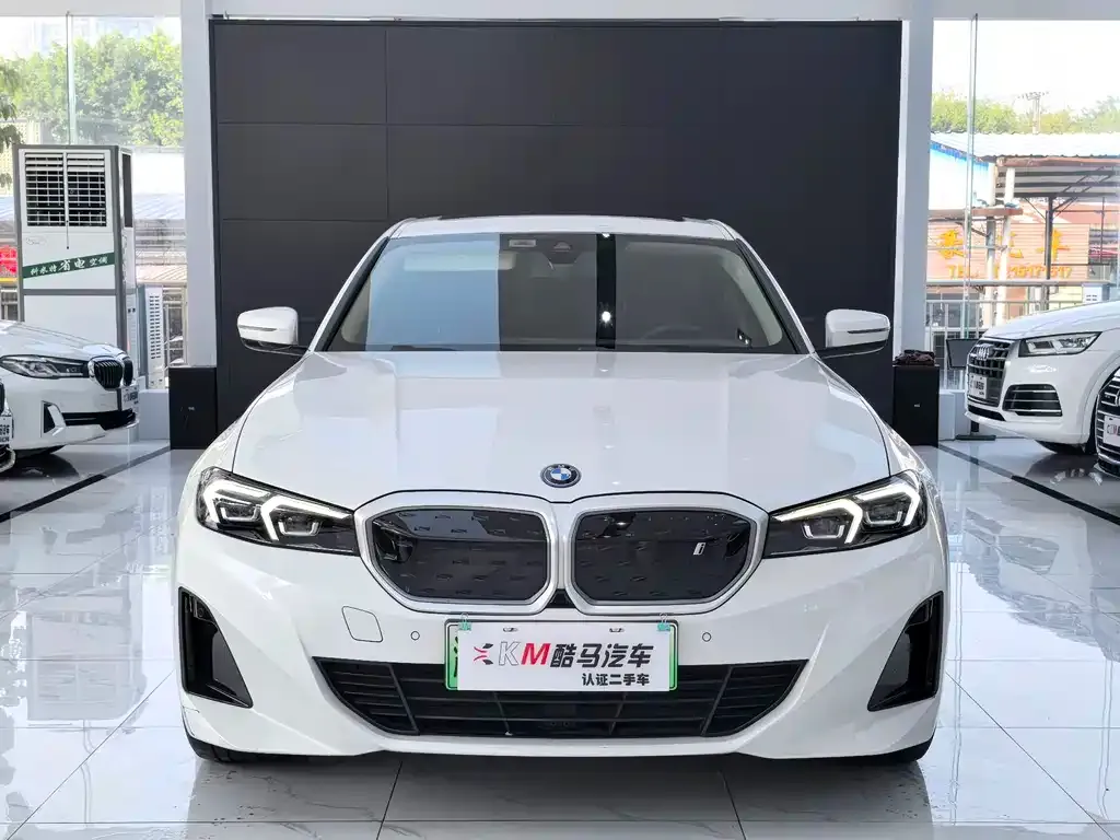 BMW i3 — фото 2