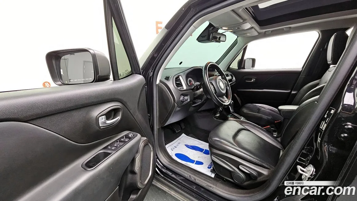 Jeep Renegade 2021 из KR, фото 10