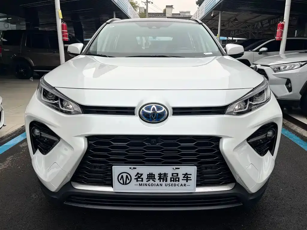 Toyota Wildlander 2023 из CN, фото 2