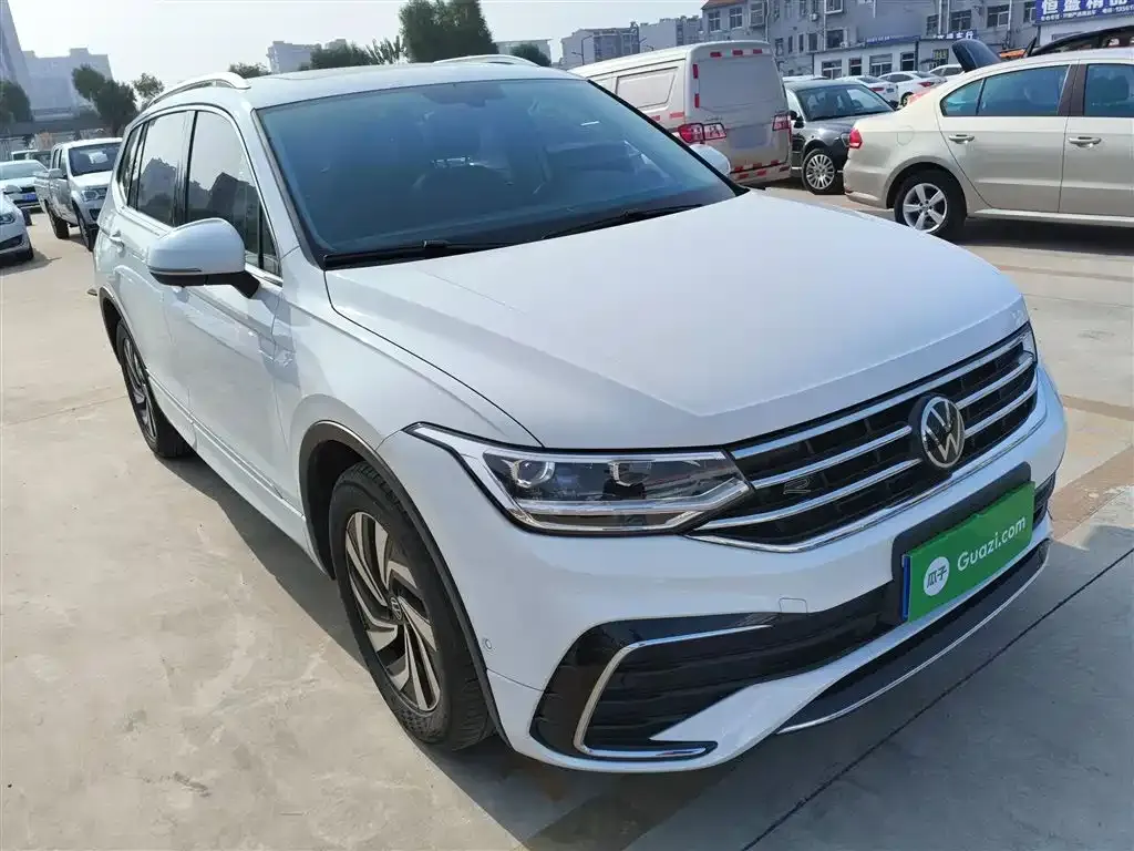 Volkswagen Tiguan L 2024 из CN, фото 4