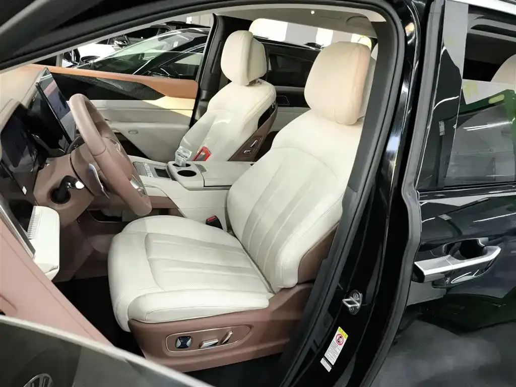 BYD Xia 2025 из CN, фото 7