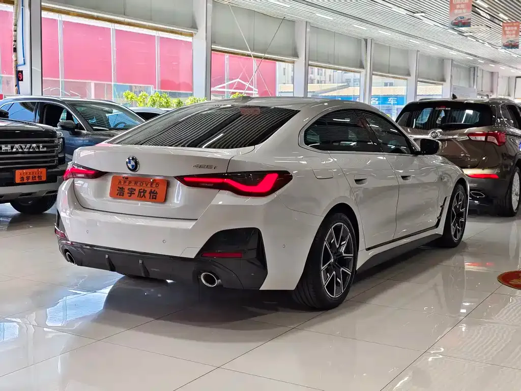 BMW 4 Series 2023 из CN, фото 4