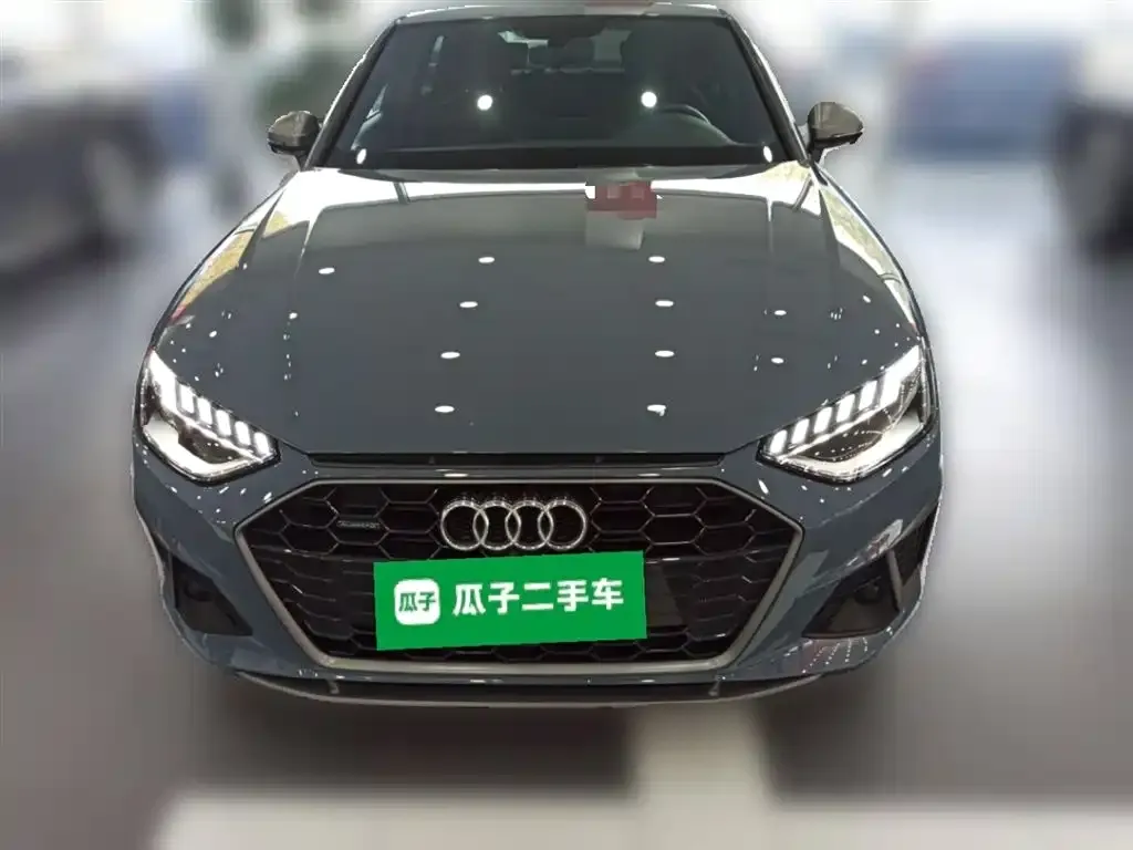 Audi A4L 2022 из CN, фото 5