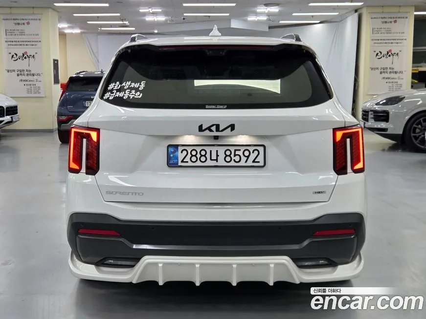 Kia Sorento — фото 4