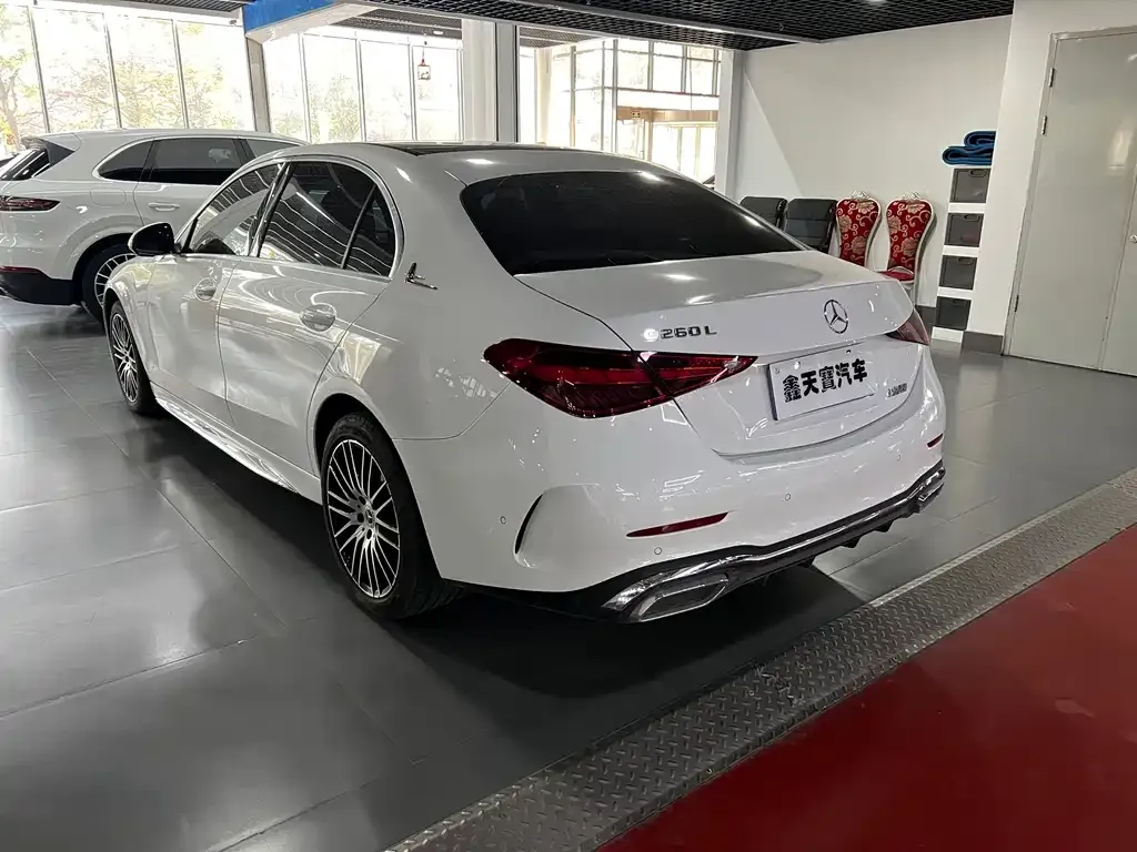 Mercedes-Benz C-Class 2024 из CN, фото 2