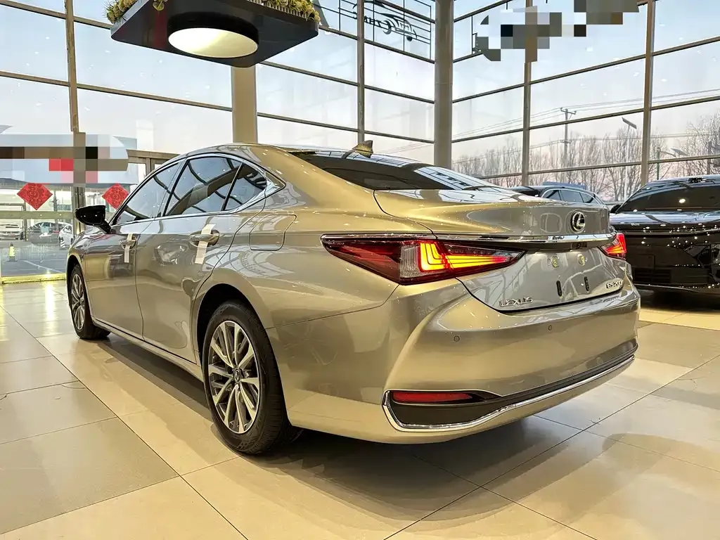 Lexus ES 2024 из CN, фото 5