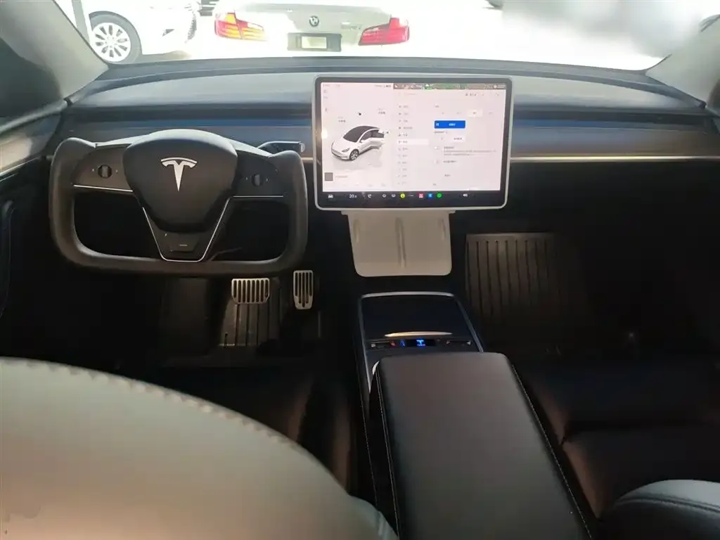 Tesla Model Y 2023 из CN, фото 10
