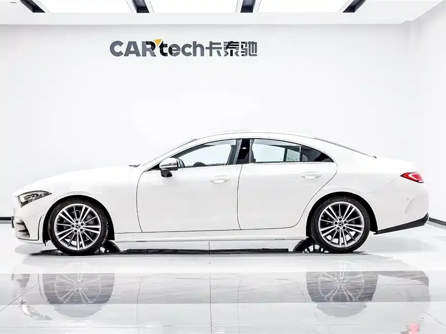 Mercedes-Benz CLS — фото 3