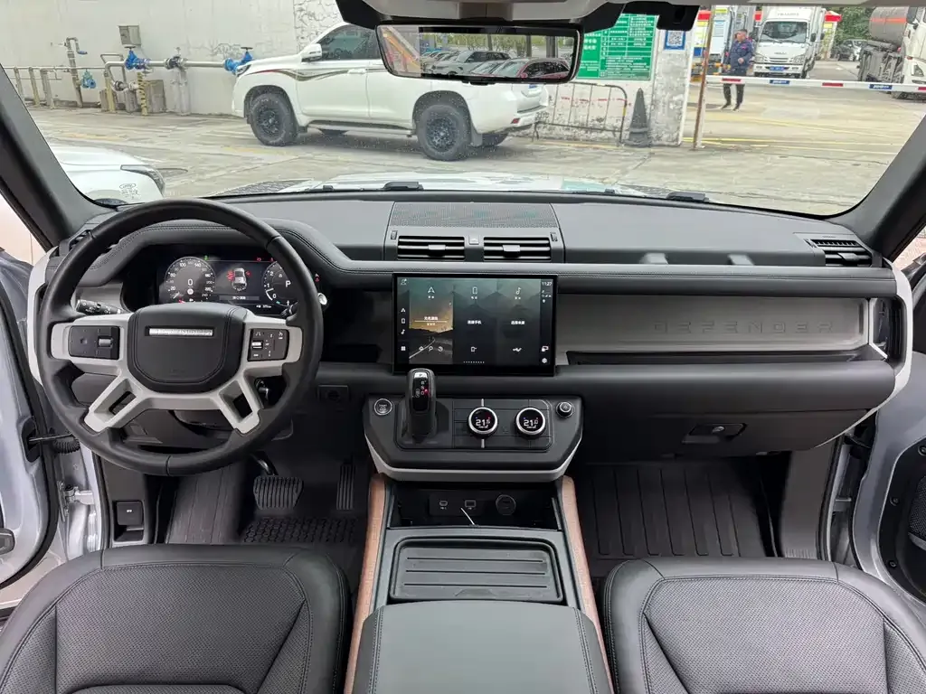 Land Rover Defender 2023 из CN, фото 8