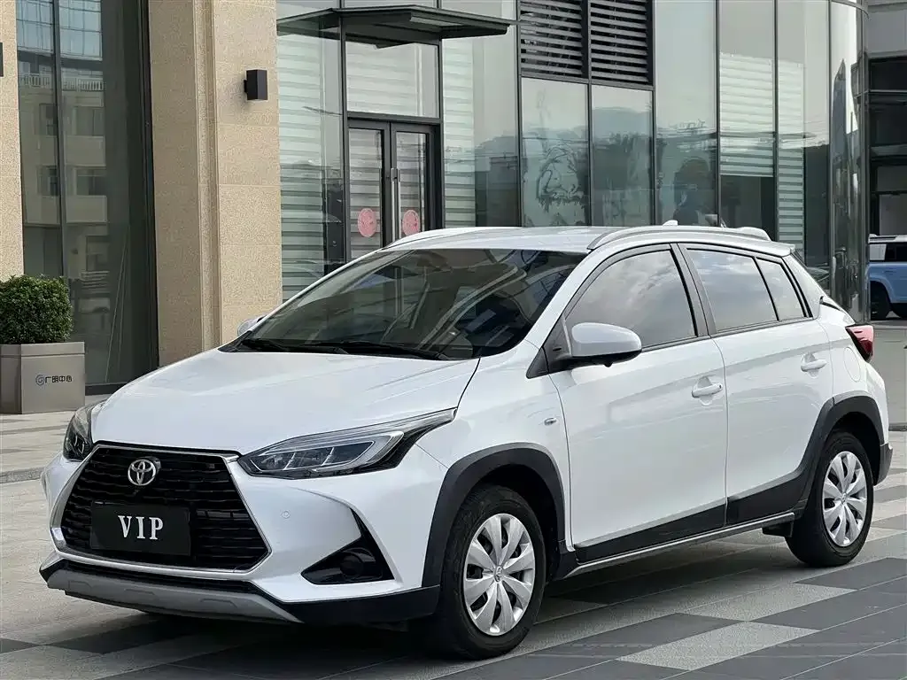 Toyota Yaris L 2023 из CN, фото 1