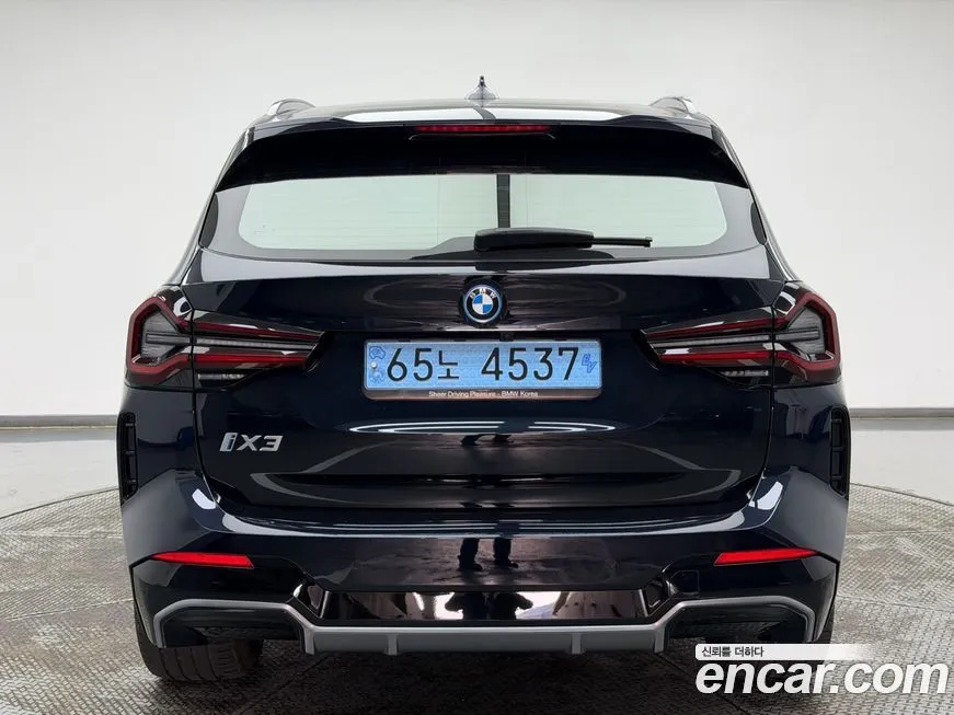 BMW iX3 2023 из KR, фото 4