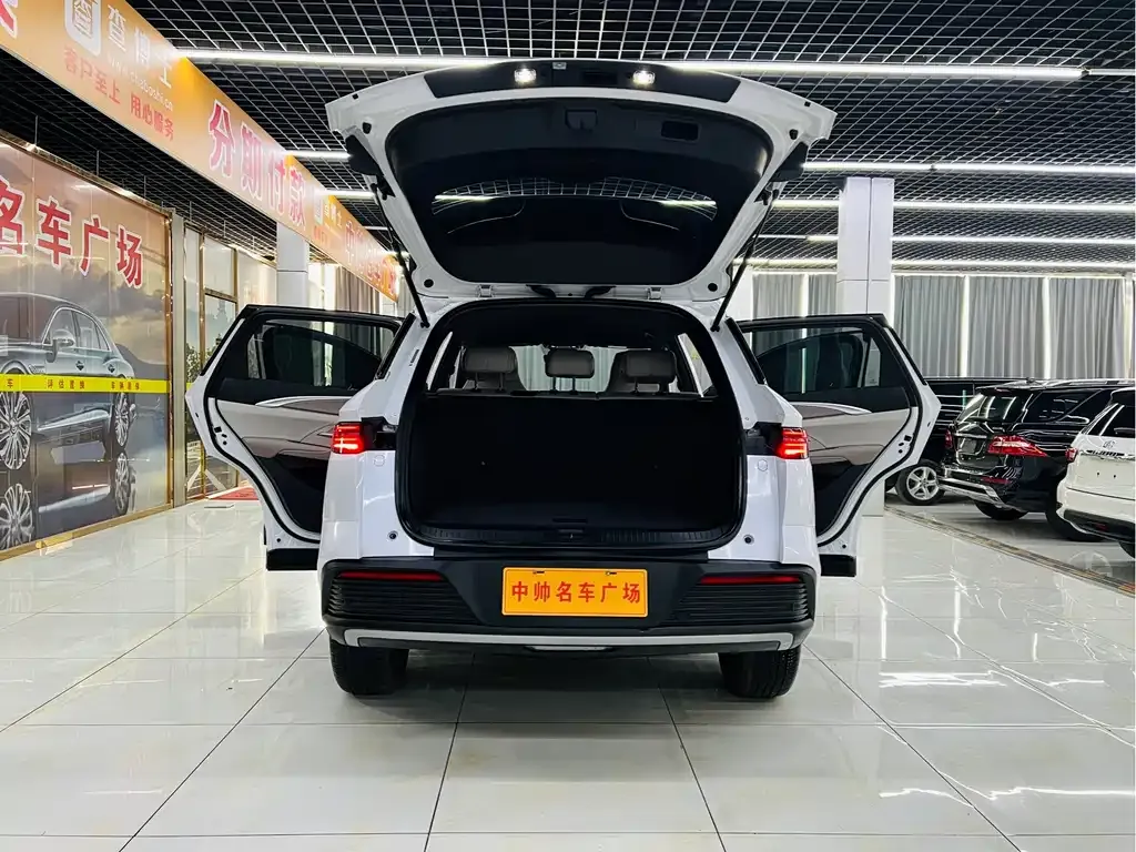 BYD Pro New Energy — фото 7