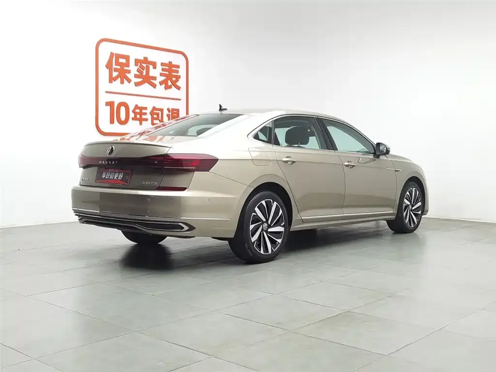 Volkswagen Passat — фото 2
