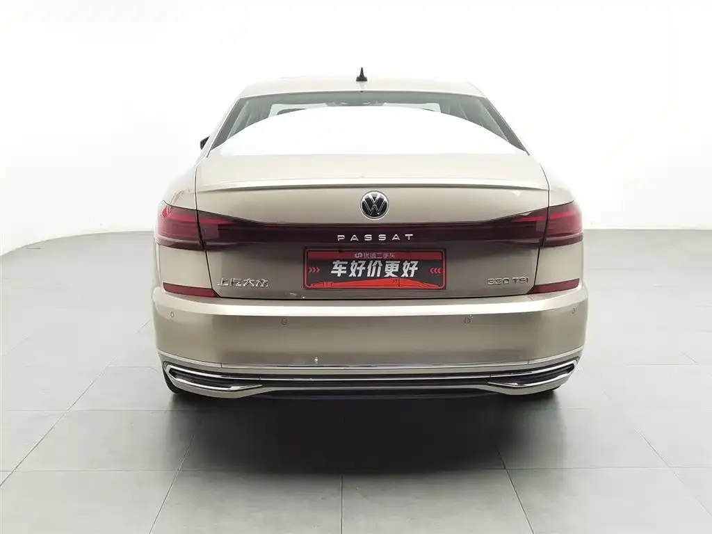 Volkswagen Passat — фото 4