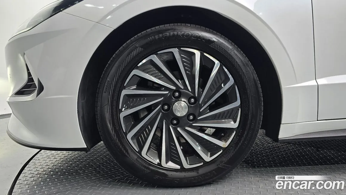 Hyundai Sonata — фото 5