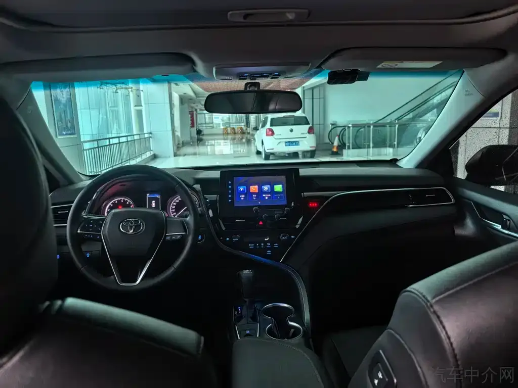 Toyota Camry 2022 из CN, фото 5