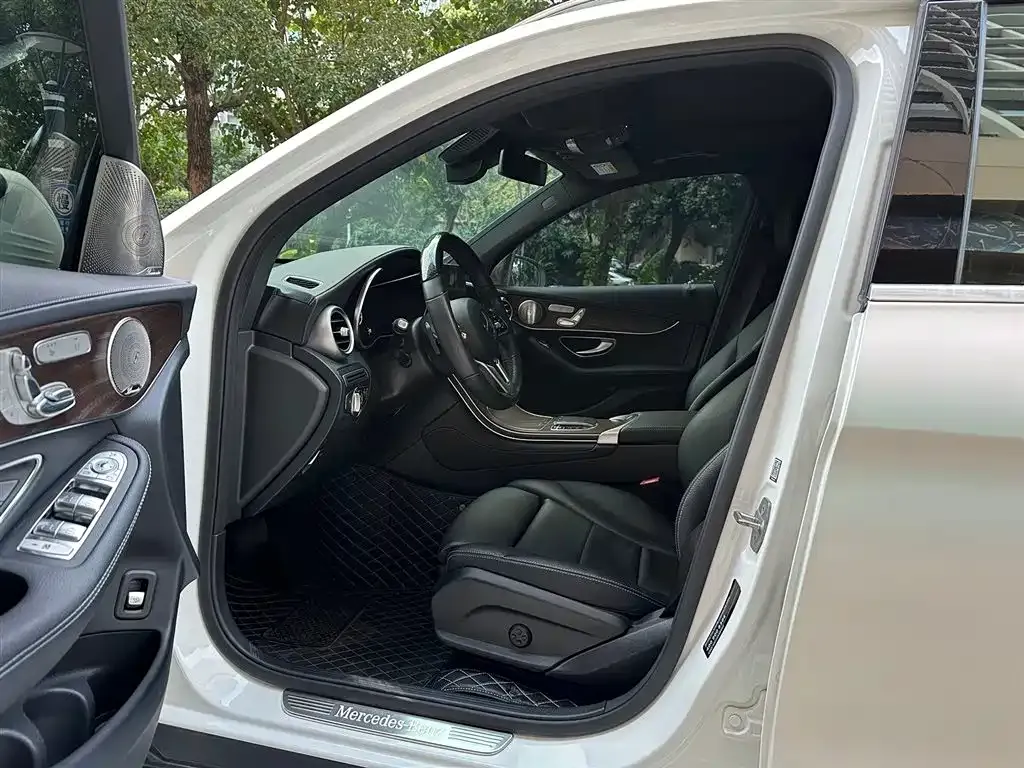 Mercedes-Benz GLC 2022 из CN, фото 4