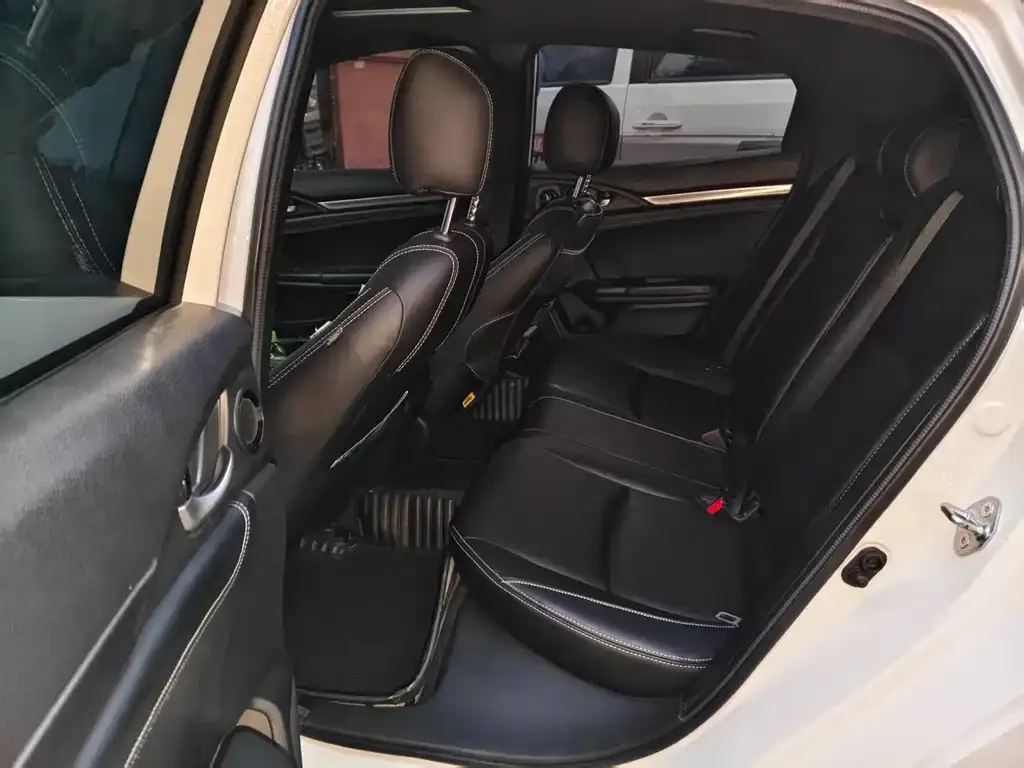 Honda Civic 2022 из CN, фото 5