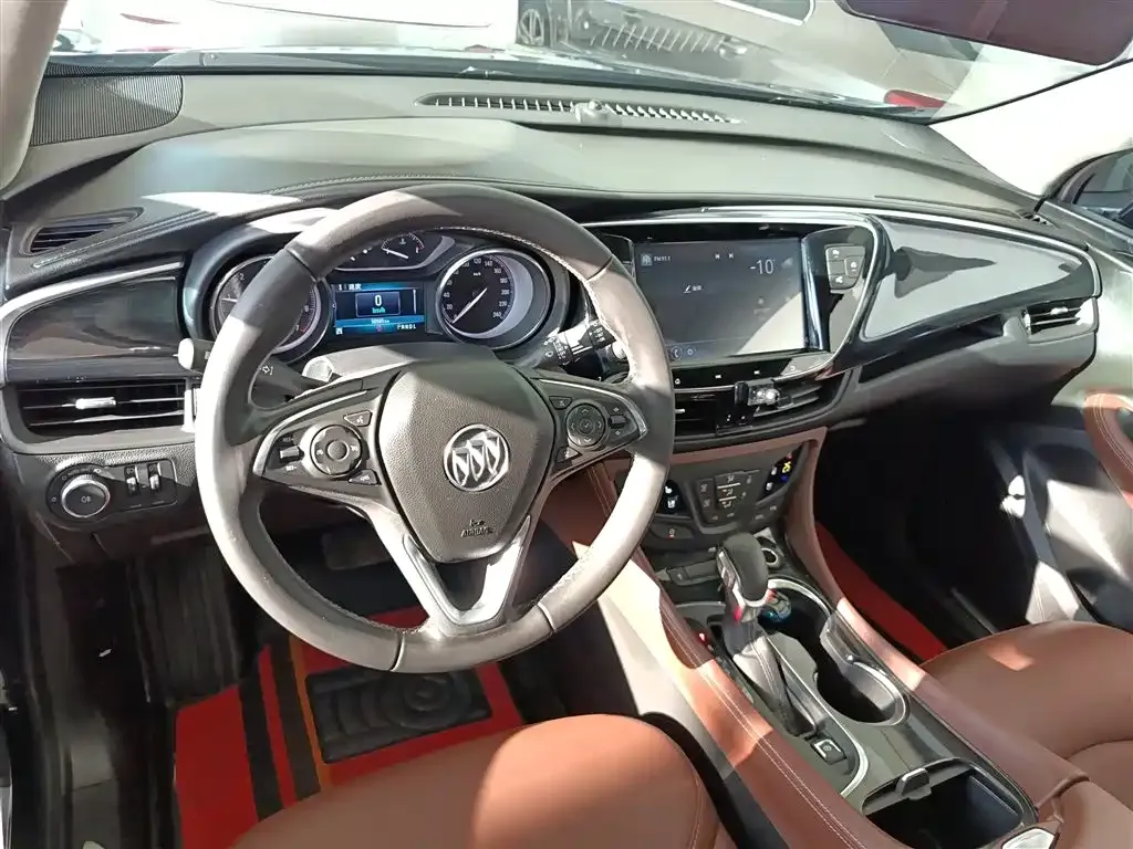 Buick Envision Plus — фото 10