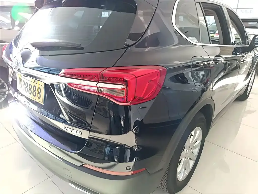 Buick Envision Plus — фото 8
